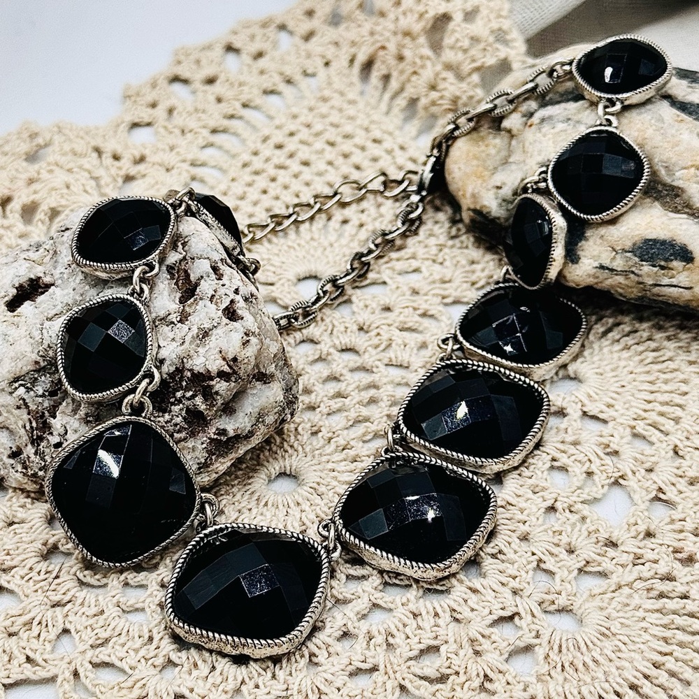 Premier Designs.Black Gems. - Picture 4 of 6